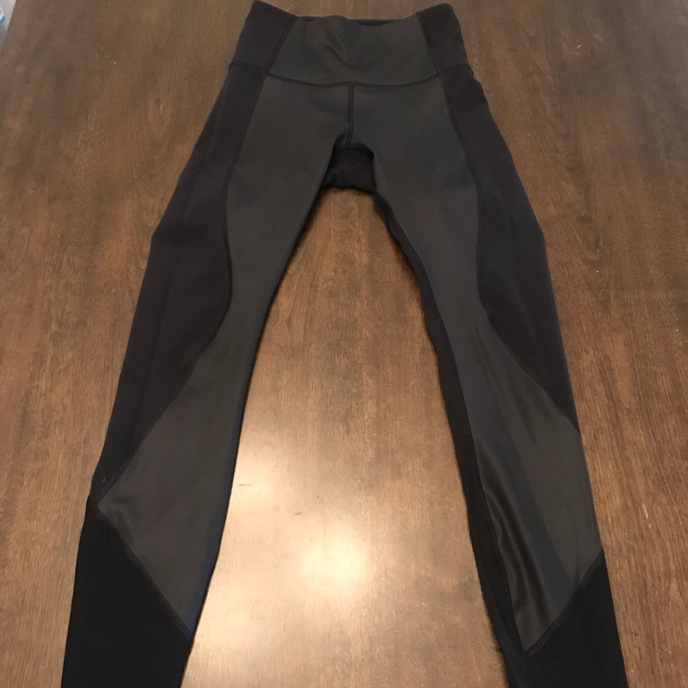 Lululemon leggings sz 4